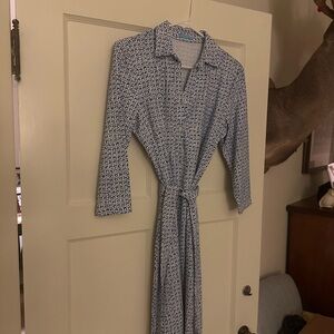 J. McLaughlin Blue & White Geometric Shirt Dress